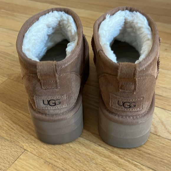 Ugg women’s Classic Ultra Mini Platform chestnut, Sz 6 excellent used condition - Picture 3 of 9